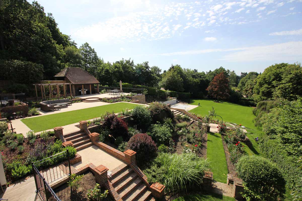 Clifton Case Study - Large Surrey Garden